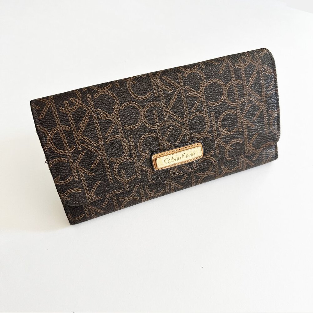 Calvin Klein - Monogram Wallet